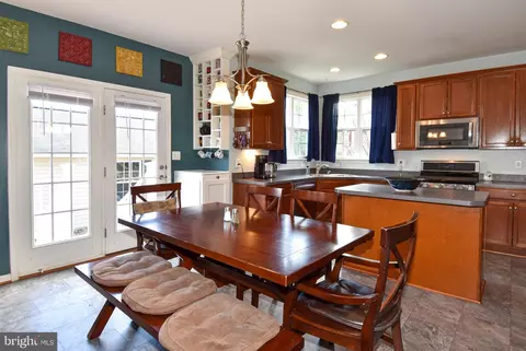Dining - 14339 Broadwinged, Gainesville, VA 20155 photo 4 of 4