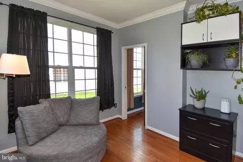 Living - 14339 Broadwinged, Gainesville, VA 20155 photo 2 of 7