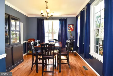 Dining - 14339 Broadwinged, Gainesville, VA 20155 photo 1 of 4