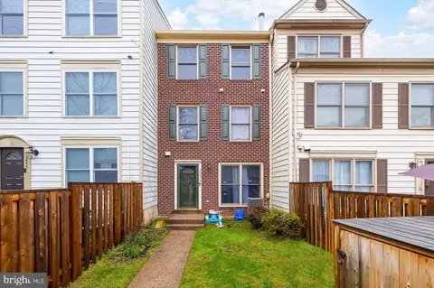 10475 Dylan Pl, Manassas, VA 20109