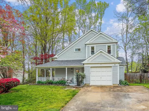 4508 Peppermill Ct, Dumfries, VA 22025
