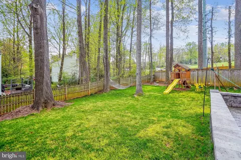 Exterior - 4508 Peppermill Ct, Dumfries, VA 22025 photo 8 of 11