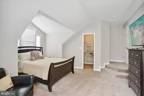 Bedroom - 12321 Grimsby Ln, Bristow, VA 20136 photo 5 of 7