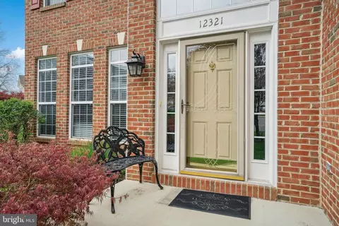 Exterior - 12321 Grimsby Ln, Bristow, VA 20136 photo 3 of 5