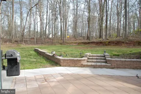 Exterior - 11623 Smithfield Rd, Manassas, VA 20112 photo 3 of 6