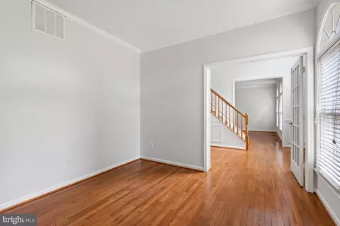 Living - 6367 Etheridge Ln, Manassas, VA 20112 photo 1 of 10