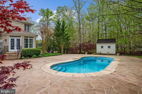 Exterior - 16512 Gaines Rd, Broad Run, VA 20137 photo 14 of 26