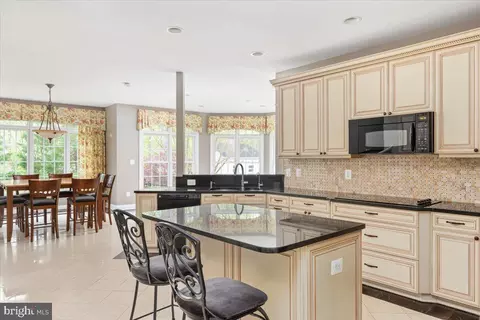 Kitchen - 16512 Gaines Rd, Broad Run, VA 20137 photo 6 of 6