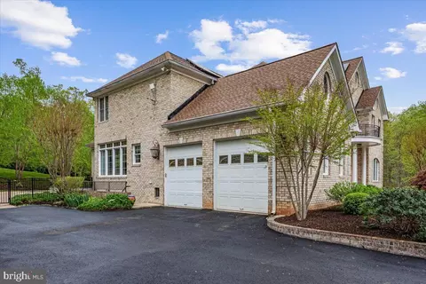 Exterior - 16512 Gaines Rd, Broad Run, VA 20137 photo 19 of 26