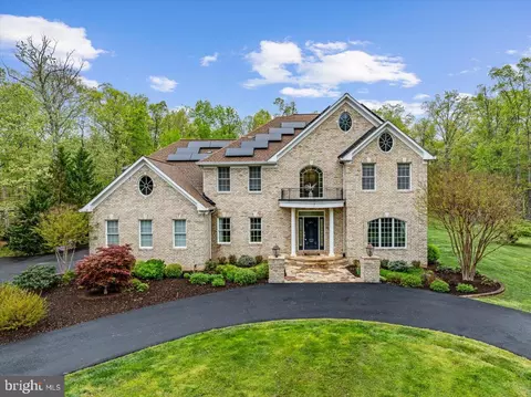 Exterior - 16512 Gaines Rd, Broad Run, VA 20137 photo 3 of 26