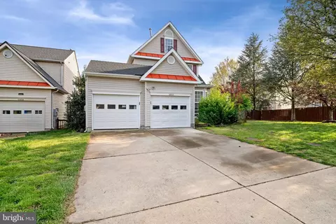 12050 Tango Ln, Woodbridge, VA 22193