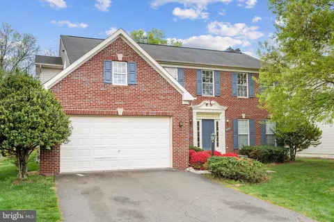 9605 Janet Rose Ct, Manassas, VA 20111