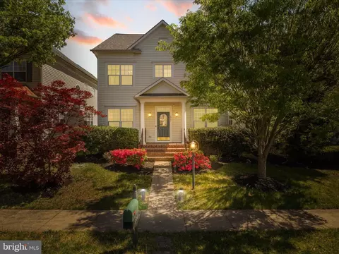 9564 Tarvie Cir, Bristow, VA 20136