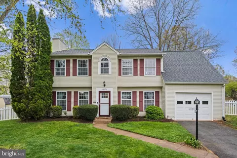 13874 Racine Ct, Woodbridge, VA 22193