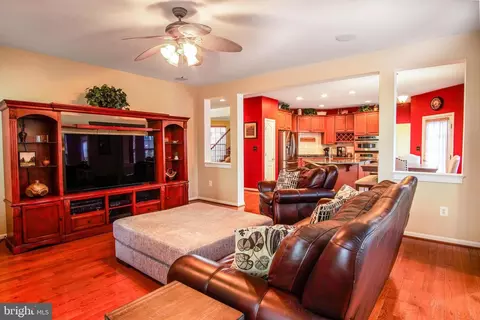 Living - 13643 Dodsworth Dr, Bristow, VA 20136 photo 3 of 10