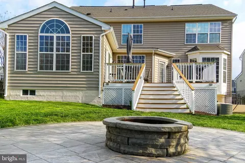 Exterior - 13643 Dodsworth Dr, Bristow, VA 20136 photo 23 of 24