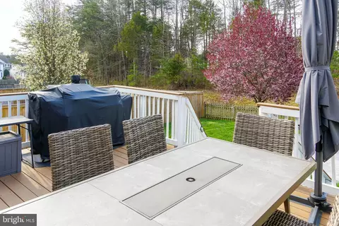 Exterior - 13643 Dodsworth Dr, Bristow, VA 20136 photo 19 of 24