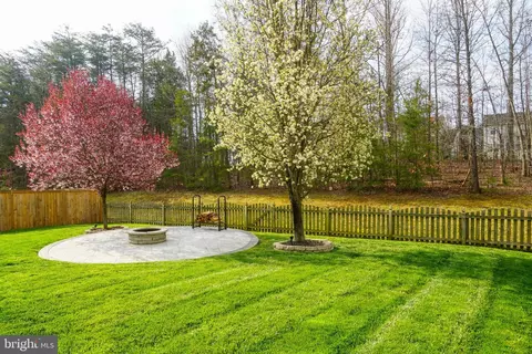 Exterior - 13643 Dodsworth Dr, Bristow, VA 20136 photo 22 of 24