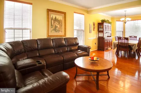Living - 13643 Dodsworth Dr, Bristow, VA 20136 photo 8 of 10