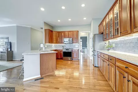 Kitchen - 14243 Clatterbuck Loop, Gainesville, VA 20155 photo 2 of 7