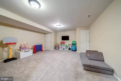 Living - 14243 Clatterbuck Loop, Gainesville, VA 20155 photo 6 of 6