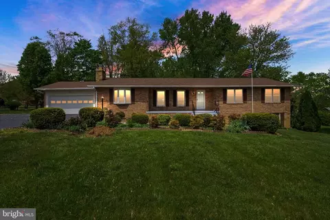 11702 Colvin Ln, Nokesville, VA 20181