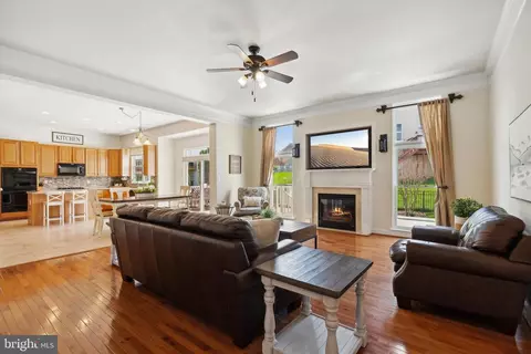 Living - 9375 Falling Water Dr, Bristow, VA 20136 photo 1 of 6