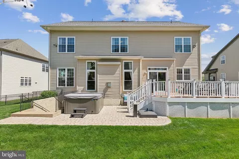 Exterior - 9375 Falling Water Dr, Bristow, VA 20136 photo 7 of 7