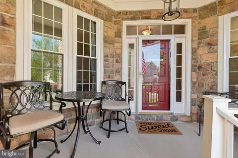 Exterior - 9375 Falling Water Dr, Bristow, VA 20136 photo 3 of 7