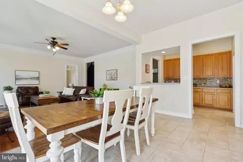 Dining - 9375 Falling Water Dr, Bristow, VA 20136 photo 3 of 5