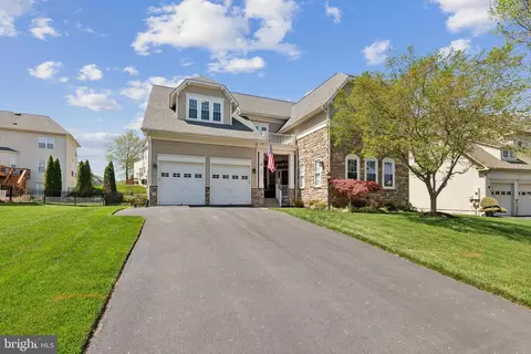Exterior - 9375 Falling Water Dr, Bristow, VA 20136 photo 2 of 7