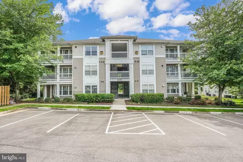 14174 Cuddy Loop #301, Woodbridge, VA 22193