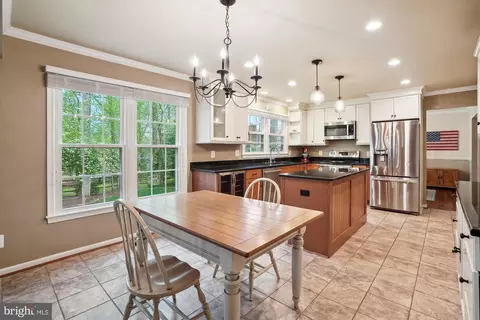 Kitchen - 15134 Holleyside Dr, Dumfries, VA 22025 photo 1 of 6