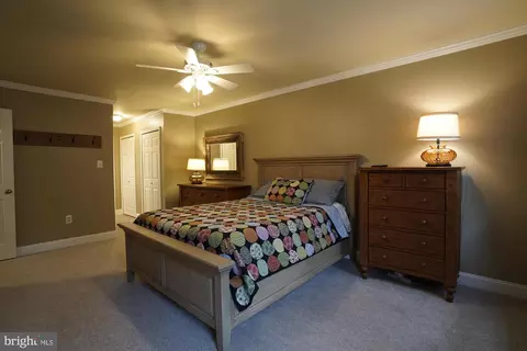 Bedroom - 15134 Holleyside Dr, Dumfries, VA 22025 photo 2 of 9