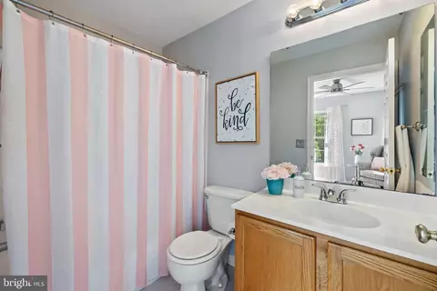 Bath - 15515 Three Otters Pl, Manassas, VA 20112 photo 2 of 7