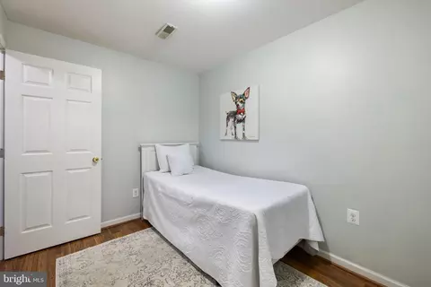 Bedroom - 15515 Three Otters Pl, Manassas, VA 20112 photo 7 of 7