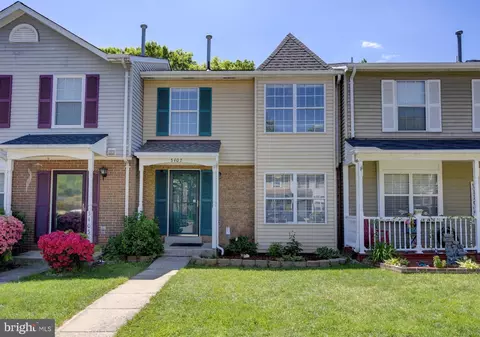 5407 Quarles Ct, Woodbridge, VA 22193