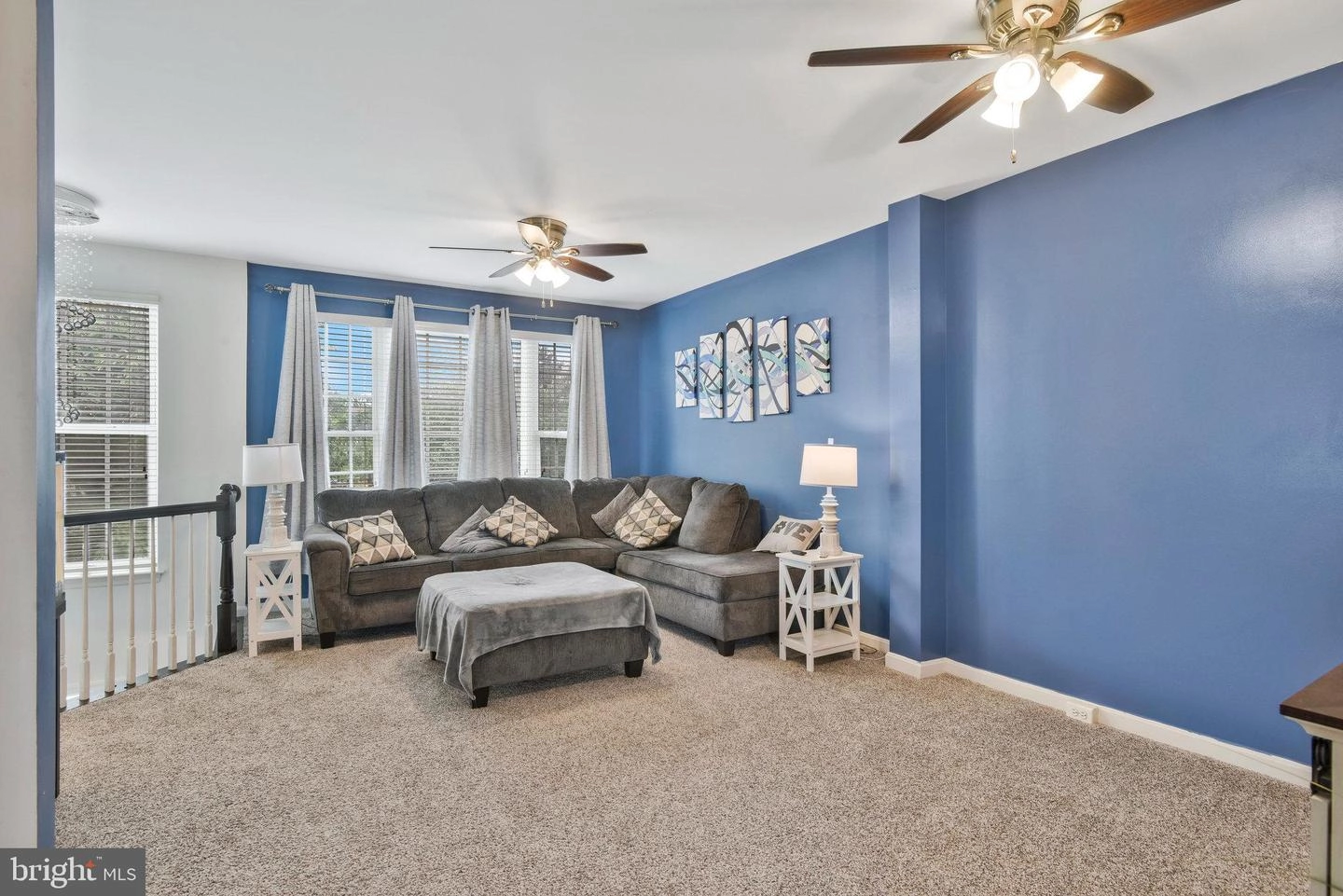 8915 Benchmark Ln, Bristow, VA 20136 photo 2