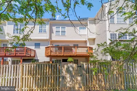 8915 Benchmark Ln, Bristow, VA 20136 photo 28