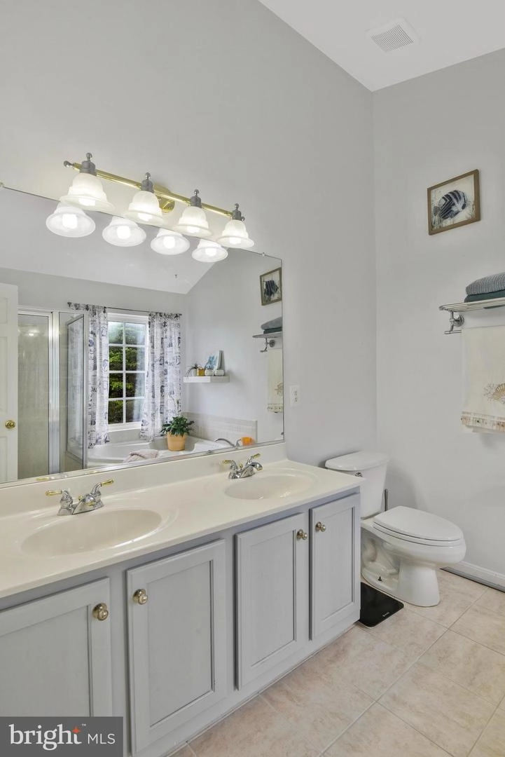 8915 Benchmark Ln, Bristow, VA 20136 photo 20