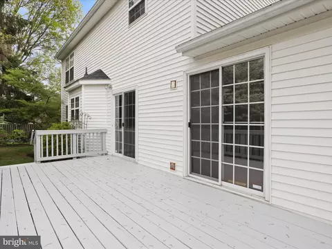 Exterior - 10313 Corryton Ct, Manassas, VA 20110 photo 5 of 9