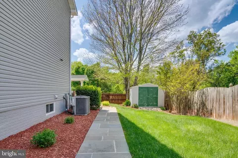 10491 Labrador Loop, Manassas, VA 20112 photo 37