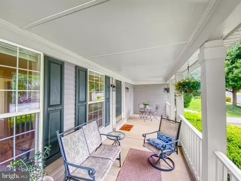 9842 Upper Mill Loop, Bristow, VA 20136 photo 5