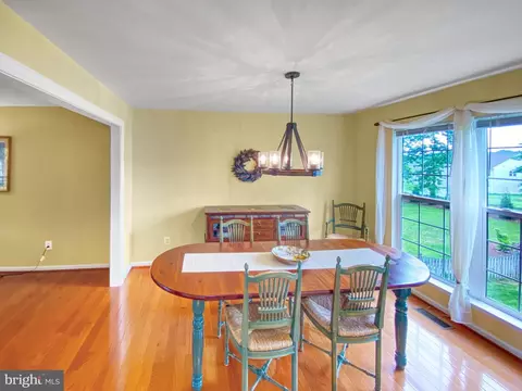 9842 Upper Mill Loop, Bristow, VA 20136 photo 22