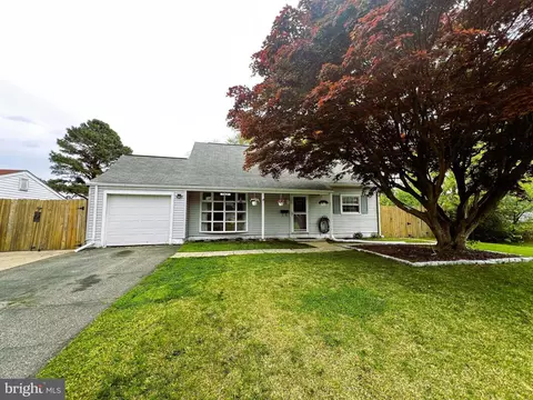 1421 California St, Woodbridge, VA 22191