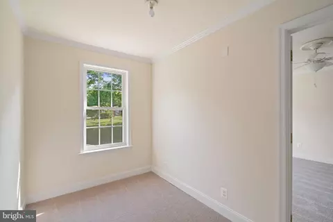 Bedroom - 6922 Broadleaf Ter, Gainesville, VA 20155 photo 5 of 8