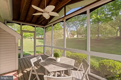 Exterior - 6922 Broadleaf Ter, Gainesville, VA 20155 photo 4 of 9