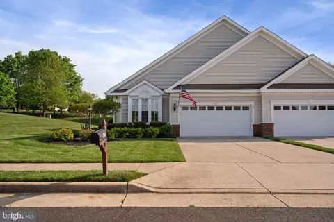 Exterior - 6922 Broadleaf Ter, Gainesville, VA 20155 photo 8 of 9