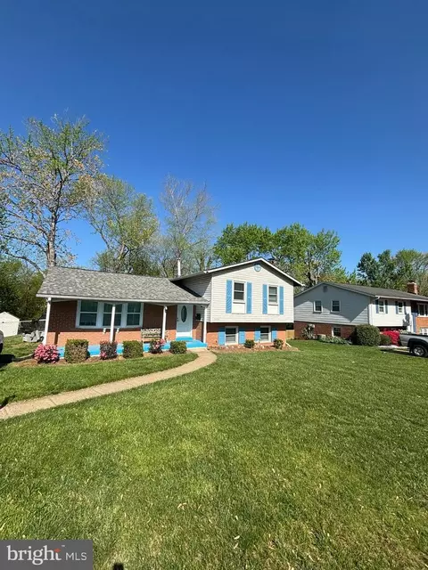 7508 Roxbury Ave, Manassas, VA 20109
