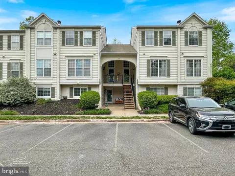 11180 Rienzi Pl #204, Manassas, VA 20109